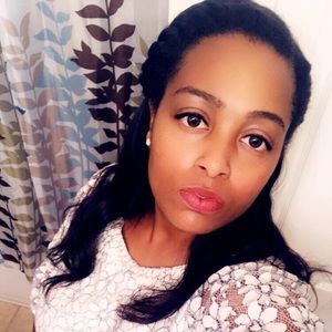 Meet your Posher, Sheena